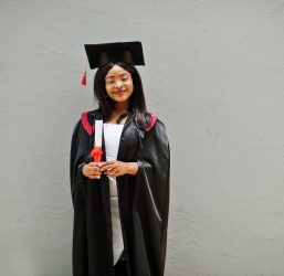 Graduations Gown